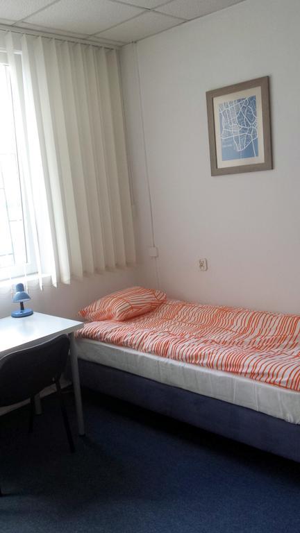 Erasmus House Hostel วอร์ซอ ห้อง รูปภาพ