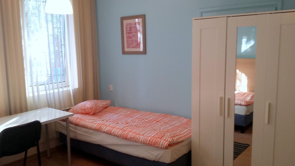 Erasmus House Hostel วอร์ซอ ห้อง รูปภาพ